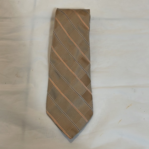 Michael Kors tan and coral striped tie 60”L x 3.5” wide - Picture 2 of 4